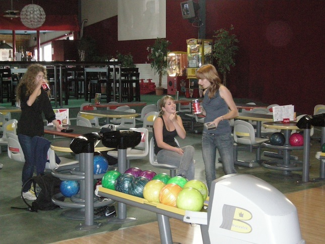 Animation de Jeunesse | Bowling 2011